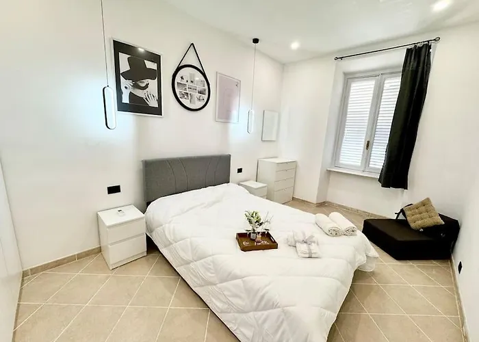 Modern Apartment Near Centro